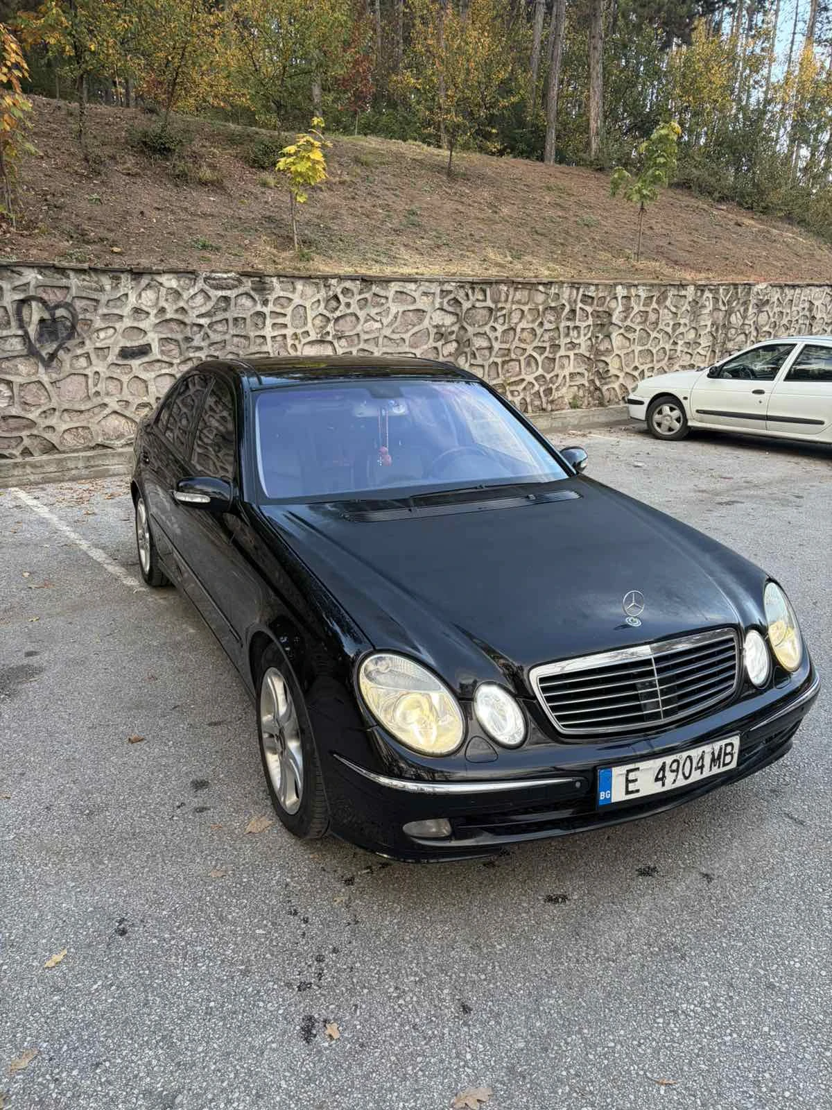 Mercedes-Benz E 320