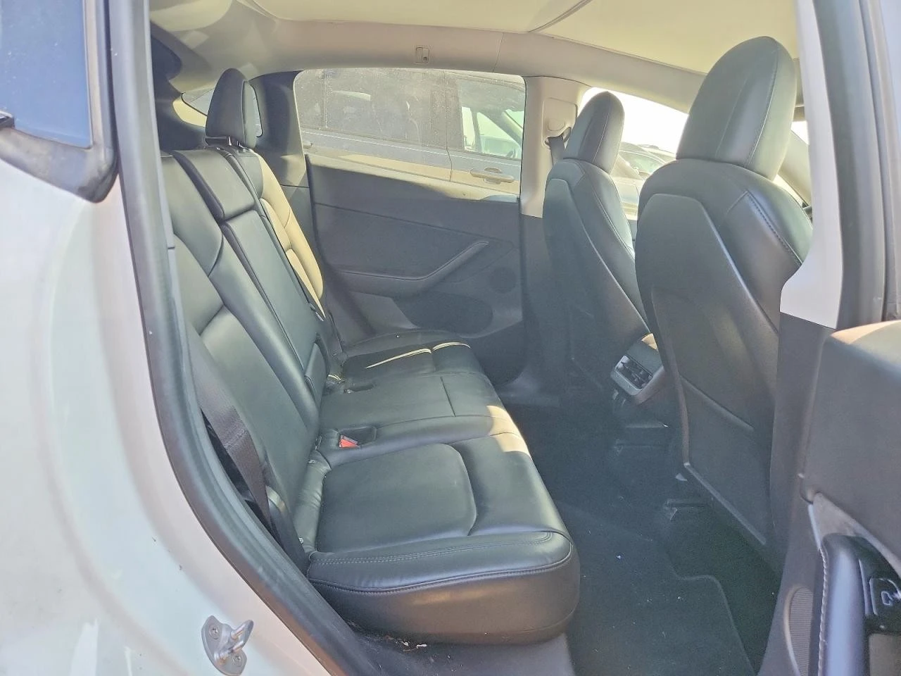 Tesla Model Y LONG RANGE DUAL MOTOR AWD, снимка 10 - Автомобили и джипове - 56611294