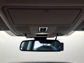 Land Rover Discovery Sport 2.0 TD4 SE, снимка 16