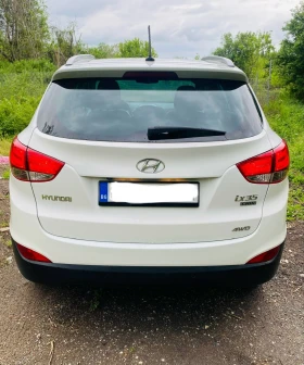 Обява за продажба на Hyundai IX35 Hyundai ix35 2.0 CRDi Premium AWD ~21 800 лв. - изображение 1