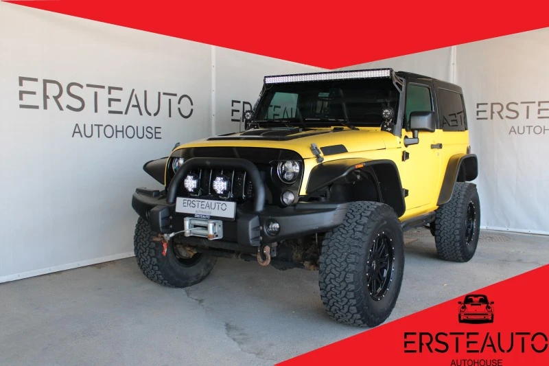 Jeep Wrangler UNLIMITED SAHARA , снимка 1 - Автомобили и джипове - 46291125