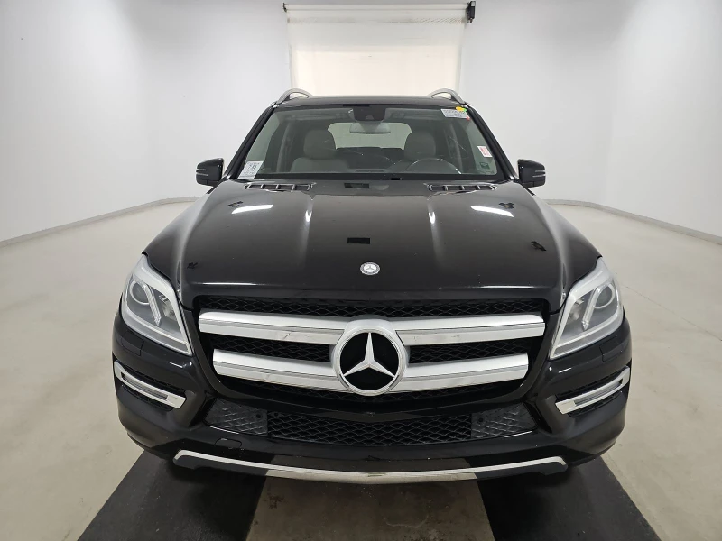 Mercedes-Benz GL DESIGNO PORCELAIN NAPP* PARKING ASSIST, снимка 3 - Автомобили и джипове - 47552196