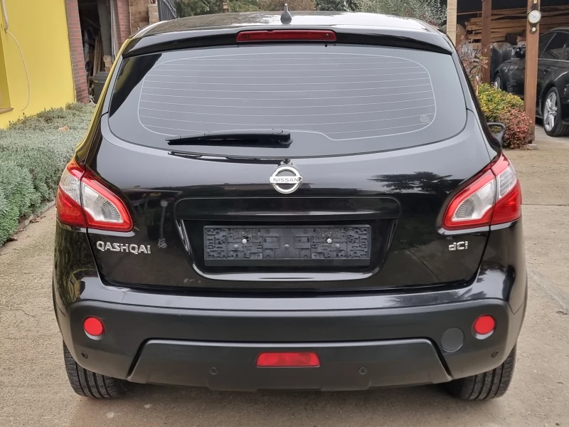 Nissan Qashqai 1.5dci, снимка 5 - Автомобили и джипове - 48238304