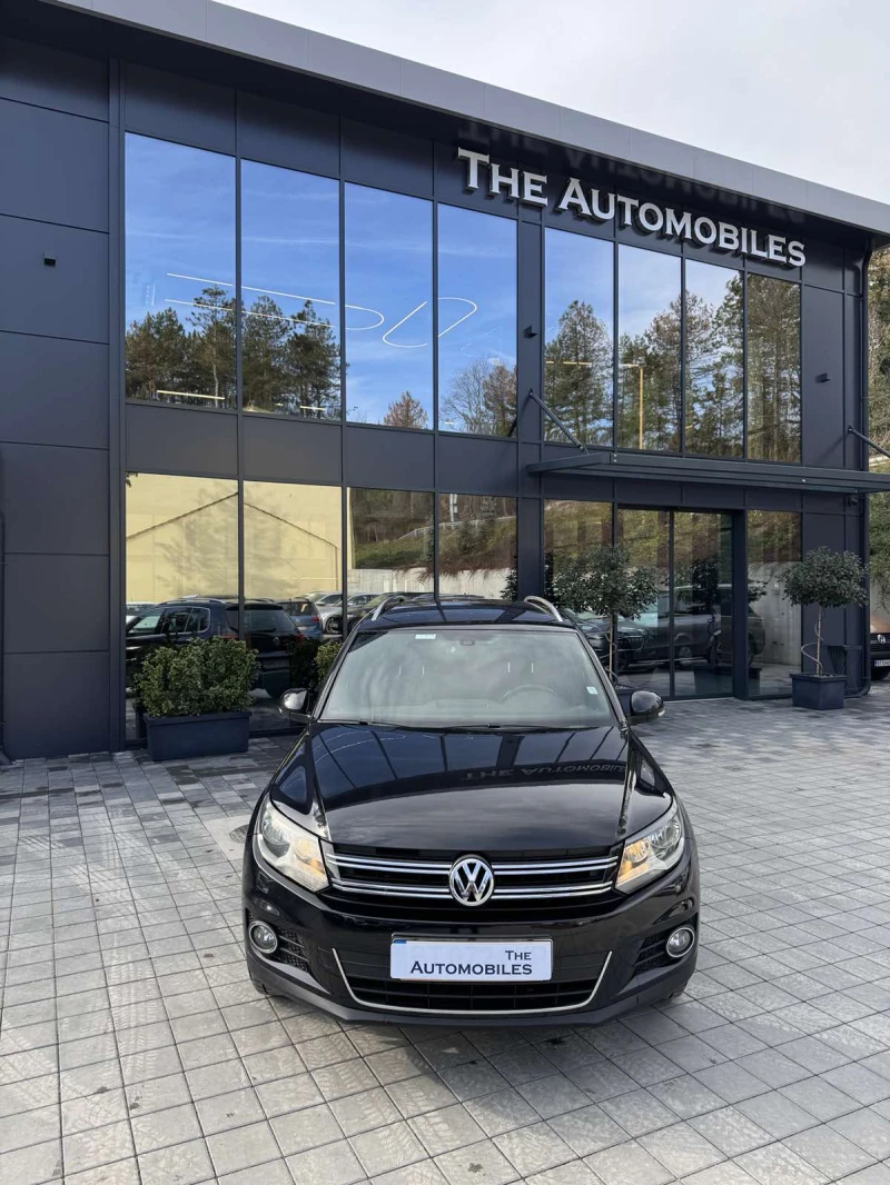 VW Tiguan, снимка 1 - Автомобили и джипове - 48677000