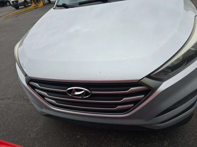 Hyundai Tucson SEL 2.0Л ИДЕАЛЕН ЗА ГАЗ, снимка 6 - Автомобили и джипове - 48886098