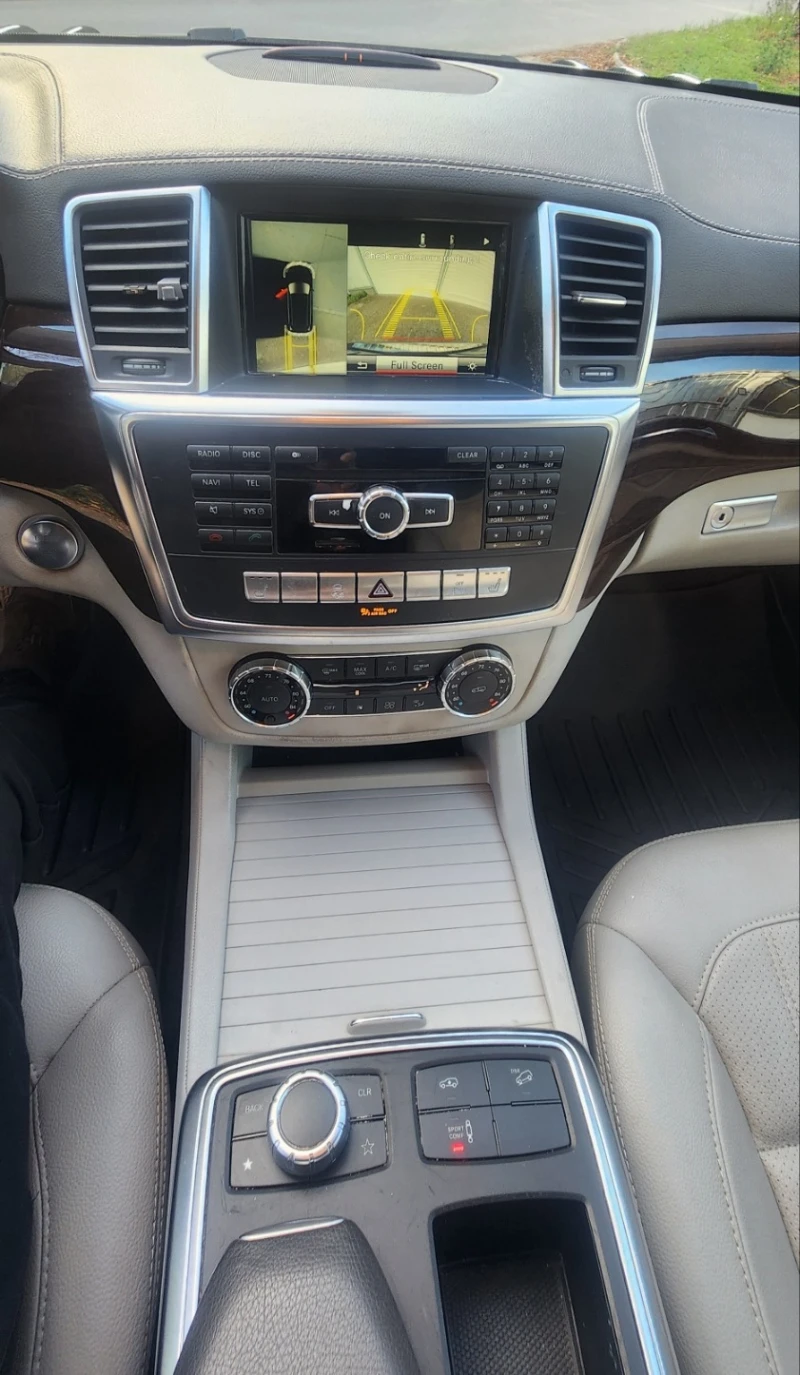 Mercedes-Benz GL 350 TV/DVD FULL, снимка 12 - Автомобили и джипове - 52698573