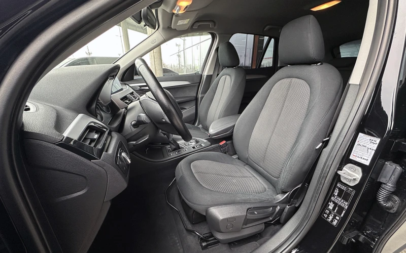 BMW X1 xDrive18d, снимка 6 - Автомобили и джипове - 53022721