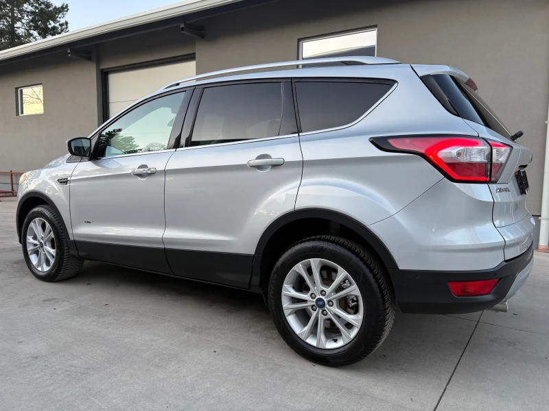 Ford Kuga Titanium 2.0 diesel 180kc AWD Euro 6 Automatic, снимка 4 - Автомобили и джипове - 53136316
