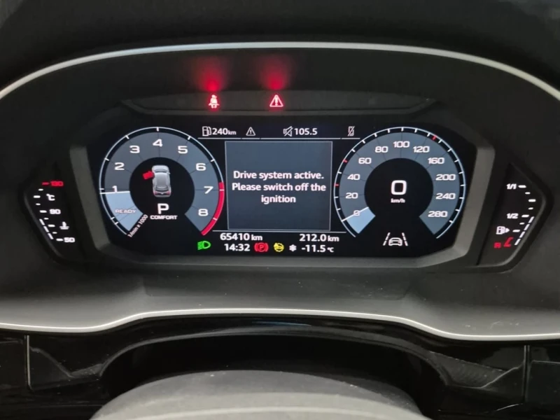 Audi Q3 * PROGRESSIV * CARFAX * БЕЗ ПЪРВОНАЧАЛНА ВНОСКА, снимка 11 - Автомобили и джипове - 53157746