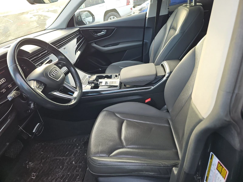 Audi Q8 55TFSI* MATRIX* BANG* OLUFSEN* S* LINE* ОБДУХВАНЕ*, снимка 11 - Автомобили и джипове - 53458209