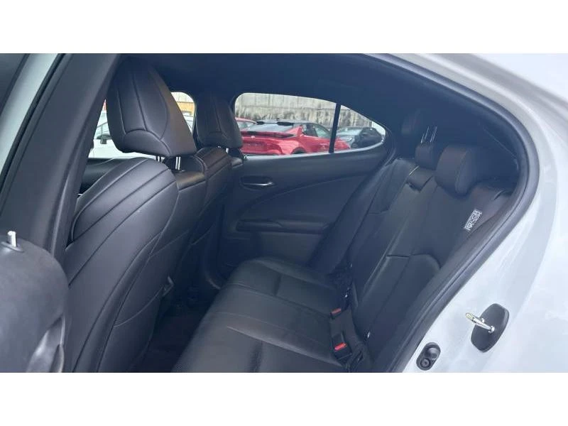 Lexus UX 250h F SPORT E-FOUR, снимка 11 - Автомобили и джипове - 53016402