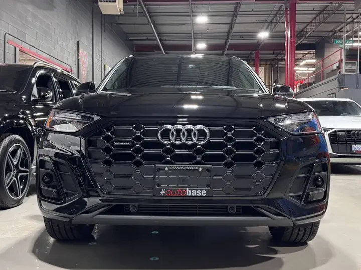 Audi Q5 QUATTRO * S Line Black Pckg * ПАНОРАМА * CARFAX, снимка 3 - Автомобили и джипове - 54998506