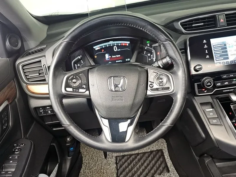 Honda Cr-v Executive-L 1.5 Бензин 4х4, снимка 4 - Автомобили и джипове - 55475901