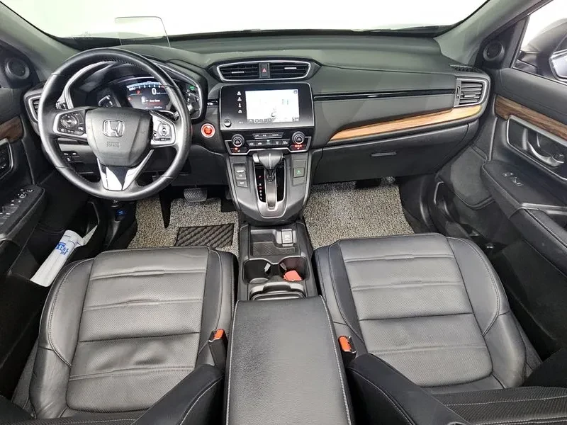 Honda Cr-v Executive-L 1.5 Бензин 4х4, снимка 3 - Автомобили и джипове - 55475901