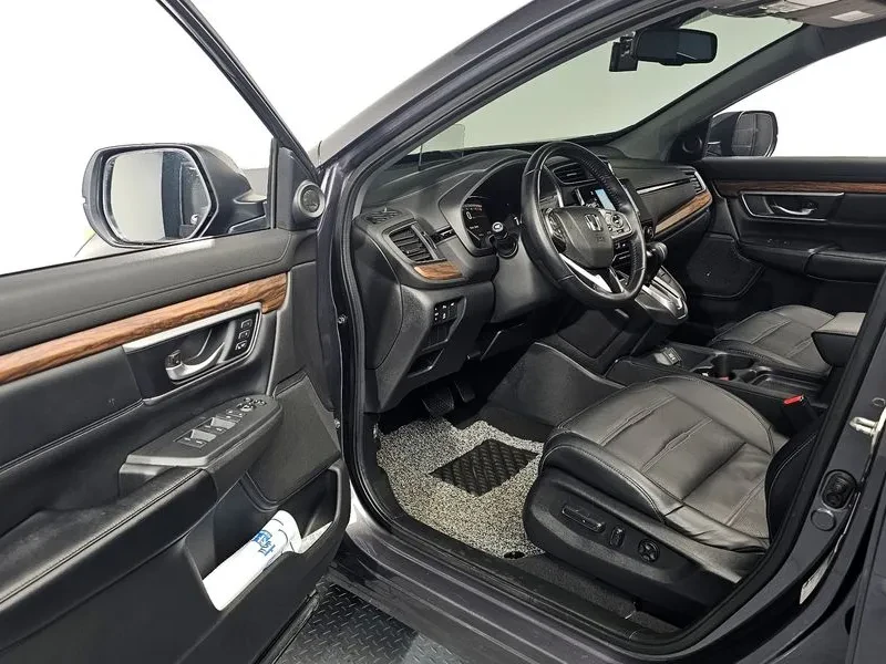 Honda Cr-v Executive-L 1.5 Бензин 4х4, снимка 9 - Автомобили и джипове - 55475901