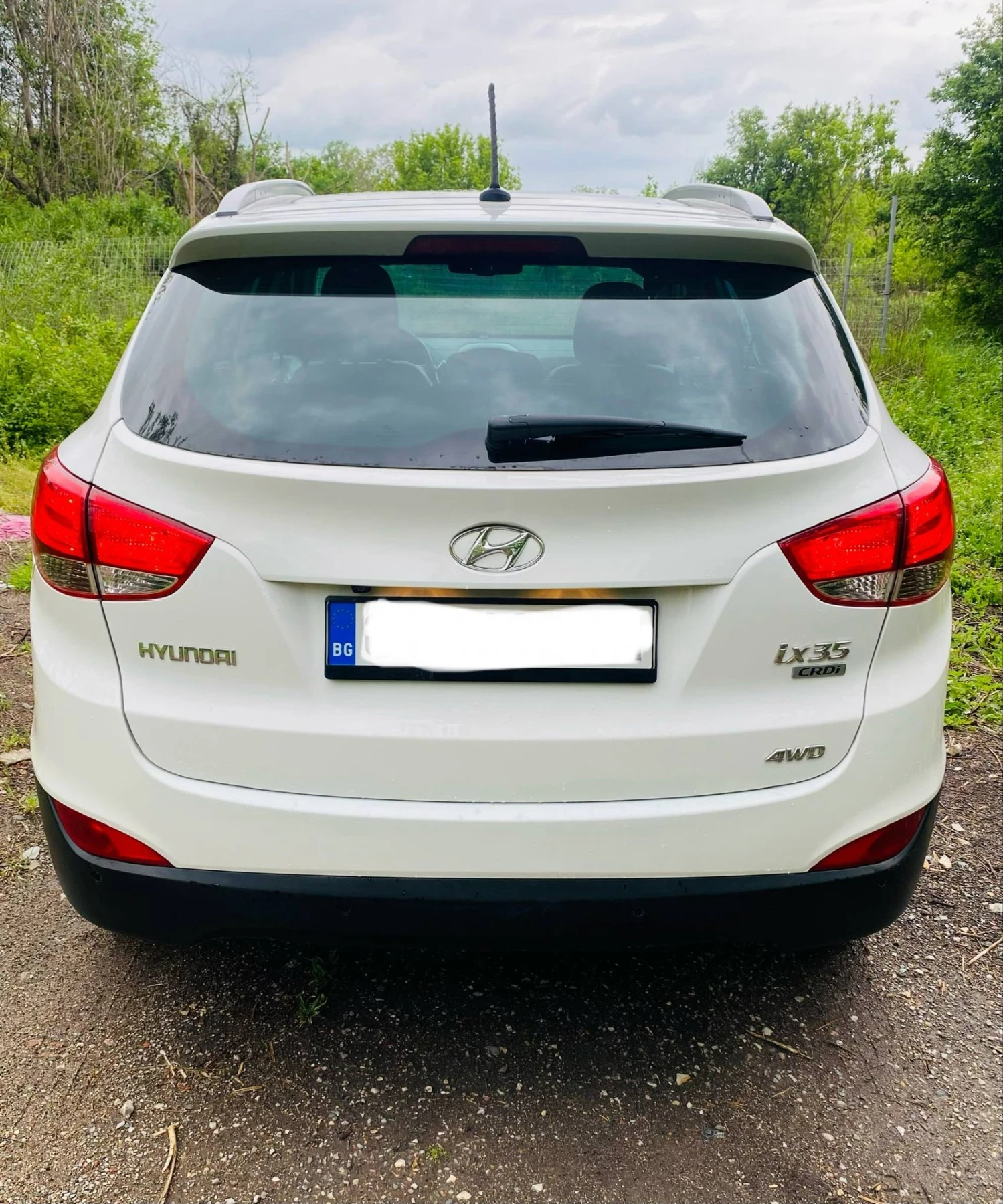 Hyundai IX35 Hyundai ix35 2.0 CRDi Premium AWD - изображение 2