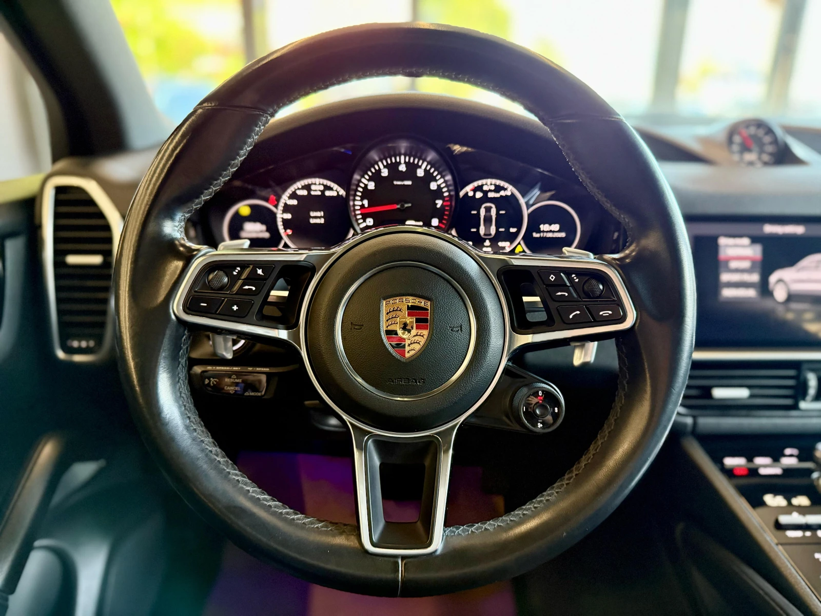 Porsche Cayenne Sport Chrono* Tiptronic S* 360* 21"*  Лизинг - изображение 9