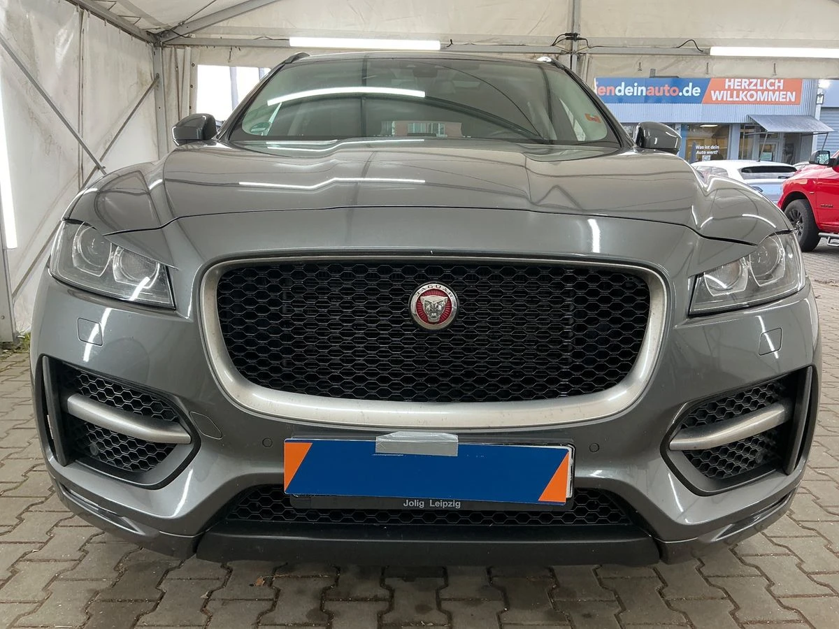Jaguar I-Pace * 30d R-Sport AWD* АВТОФИНАНСИРАНЕ*  - изображение 4