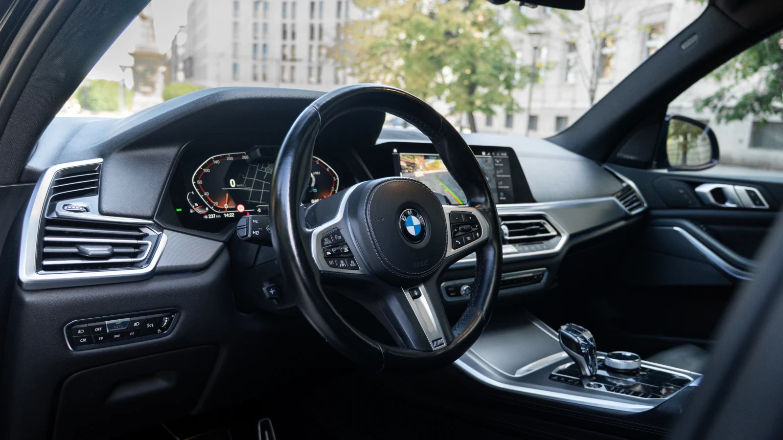 BMW X5 40i М-ПАКЕТ/LAZER/360/Swarovski/Individual - изображение 5