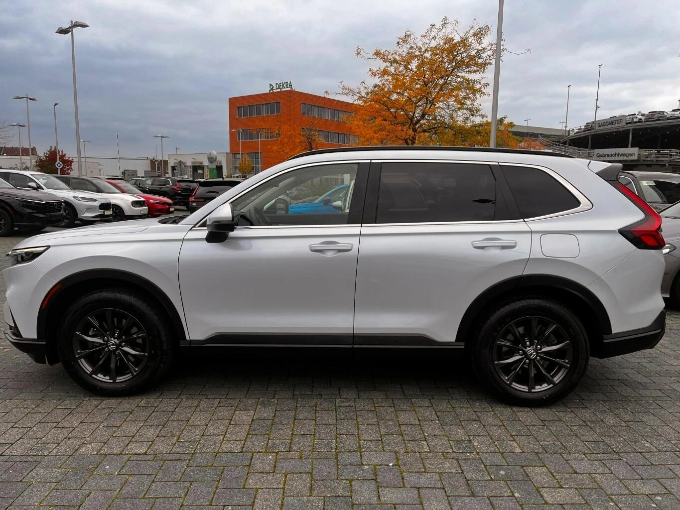 Honda Cr-v HEV* ELEGANCE* AWD* PANO* DISTR* CAM*  - изображение 8