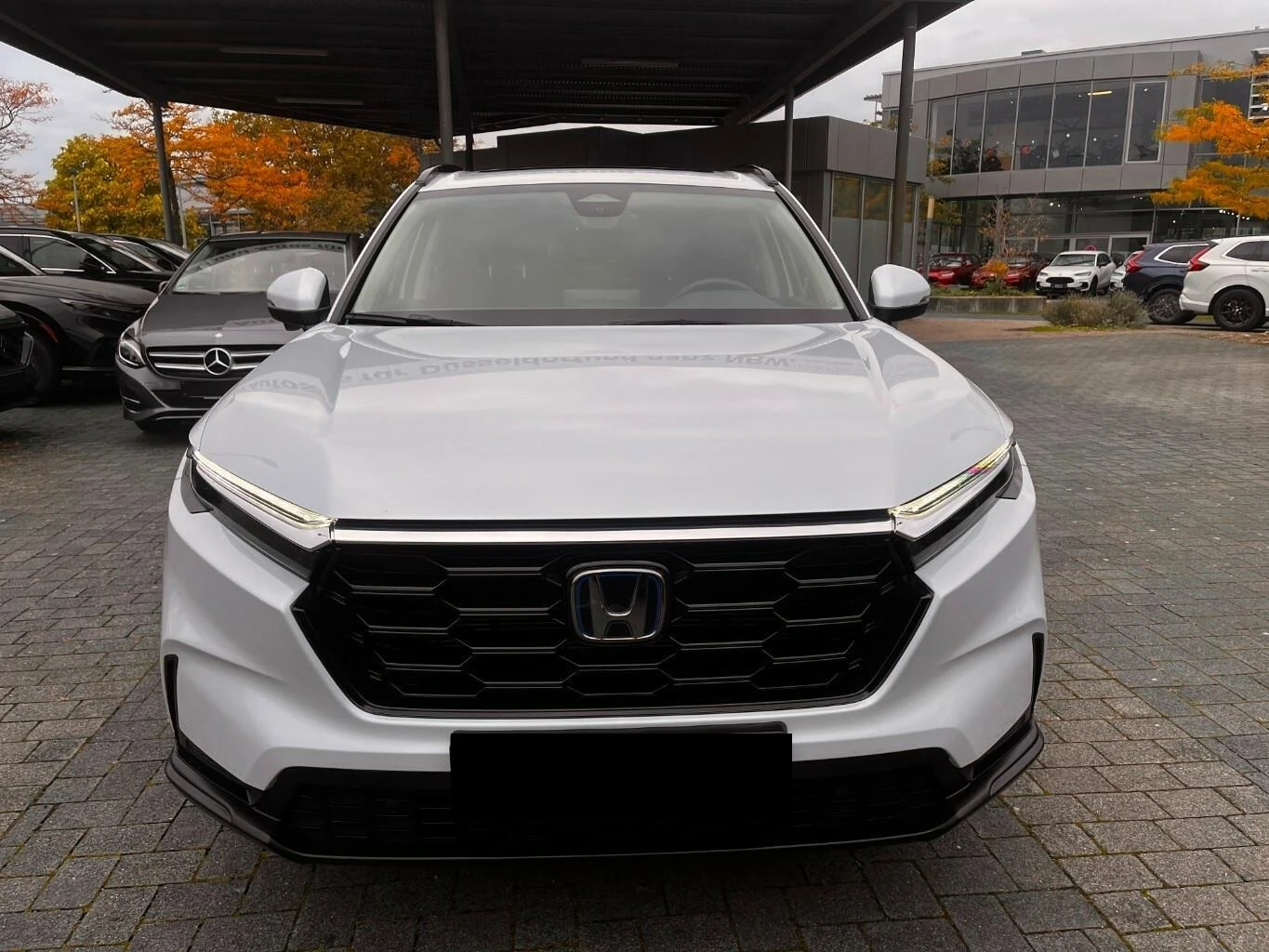 Honda Cr-v HEV* ELEGANCE* AWD* PANO* DISTR* CAM*  - изображение 2