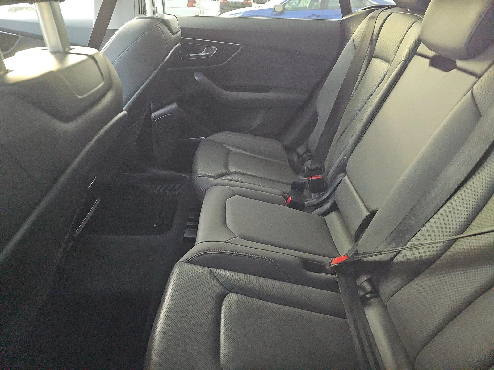 Audi Q8 55TFSI* MATRIX* BANG* OLUFSEN* S* LINE* ���������* | Mobile.bg � ����������� 13