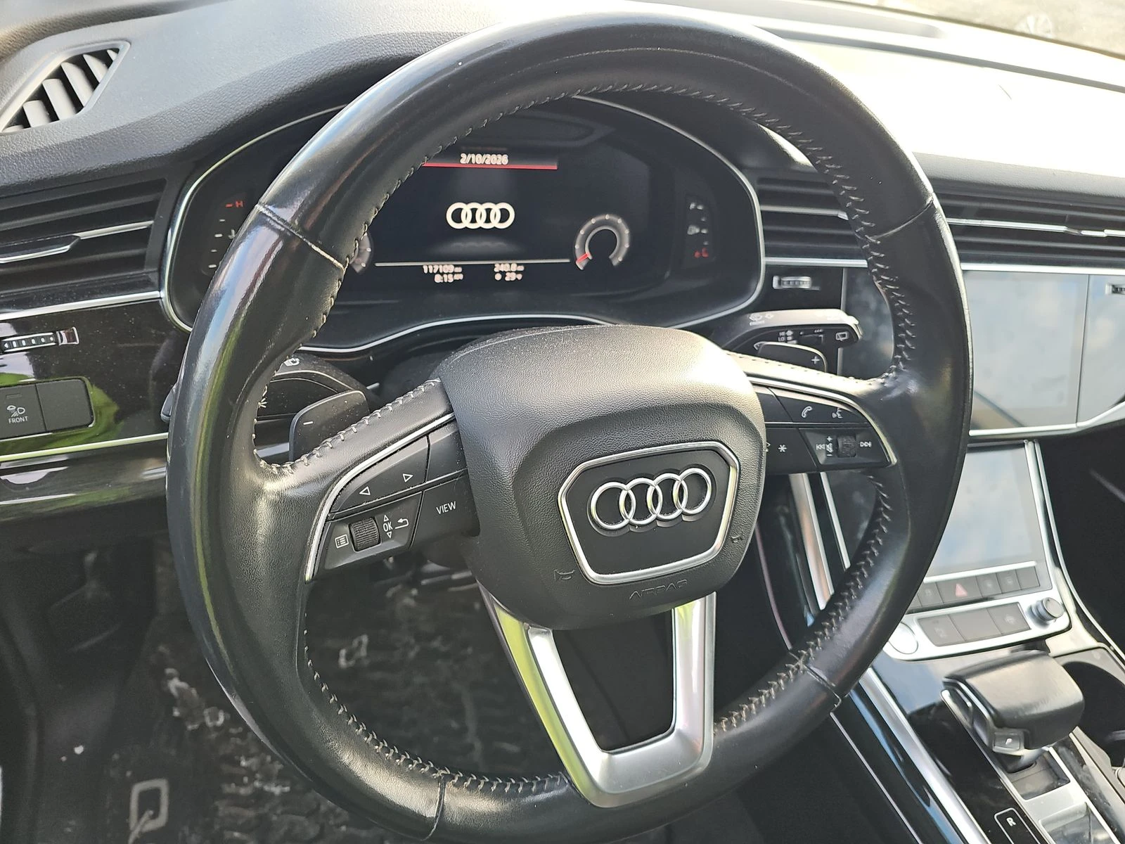 Audi Q8 55TFSI* MATRIX* BANG* OLUFSEN* S* LINE* ОБДУХВАНЕ* - изображение 9