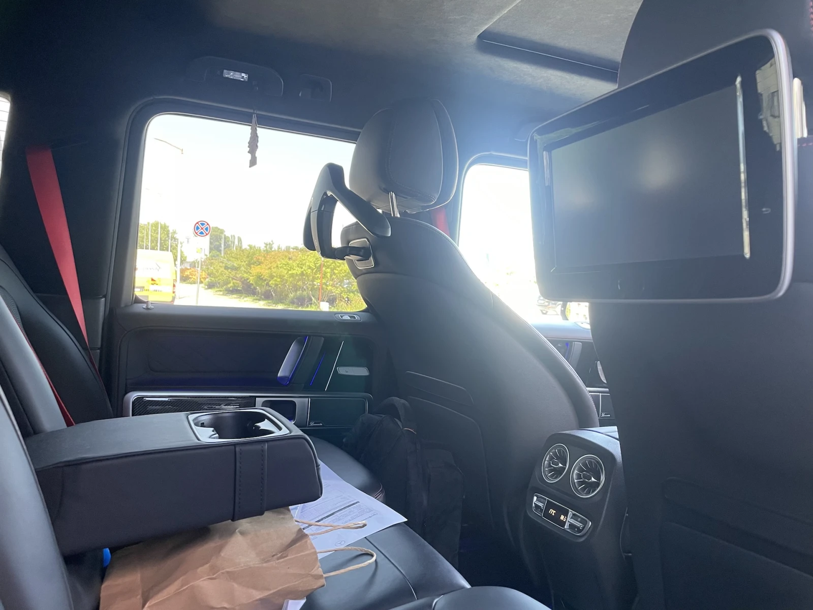 Mercedes-Benz G 63 AMG, снимка 14 - Автомобили и джипове - 53815011