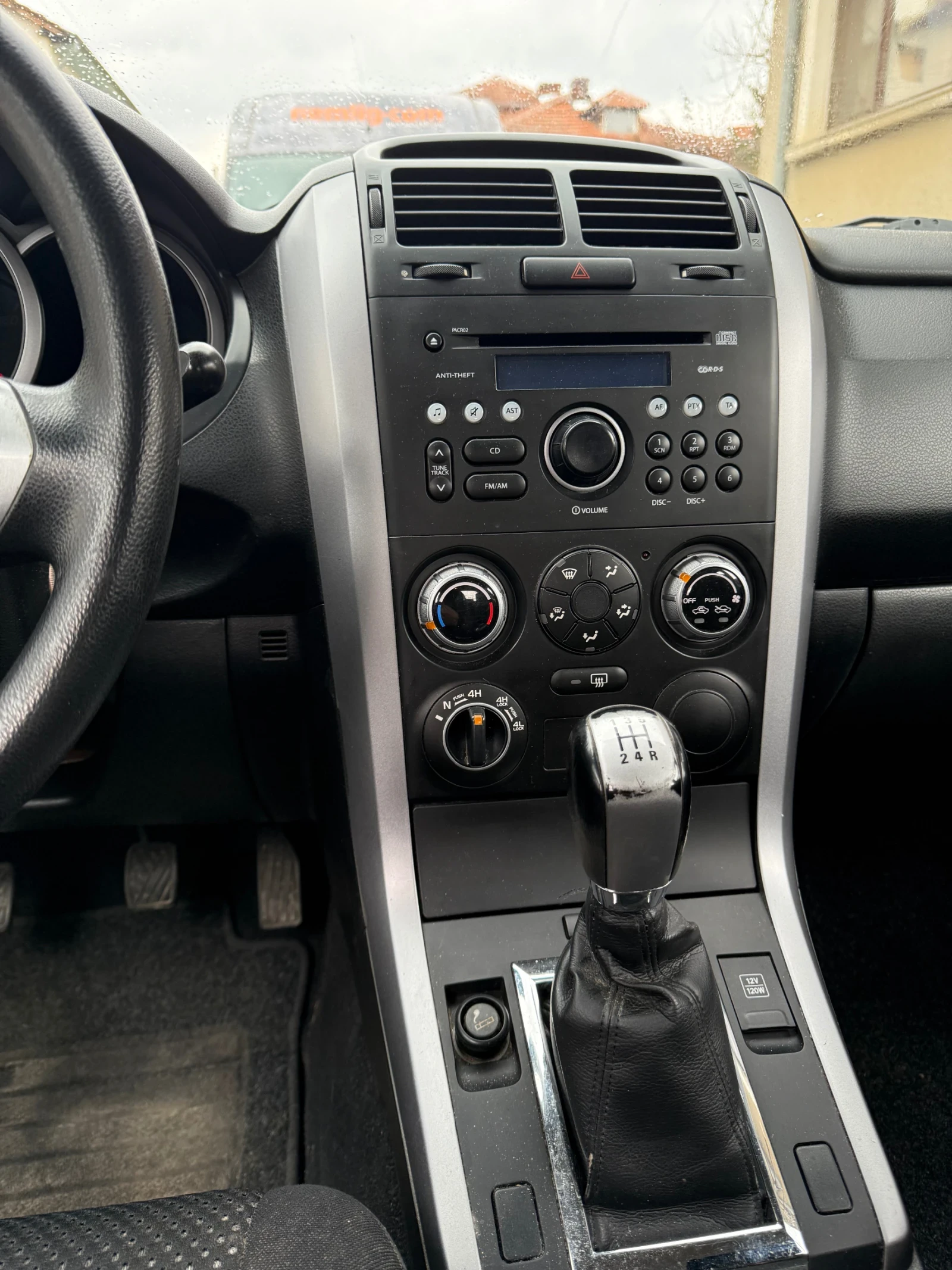 Suzuki Grand vitara, снимка 8 - Автомобили и джипове - 53903037