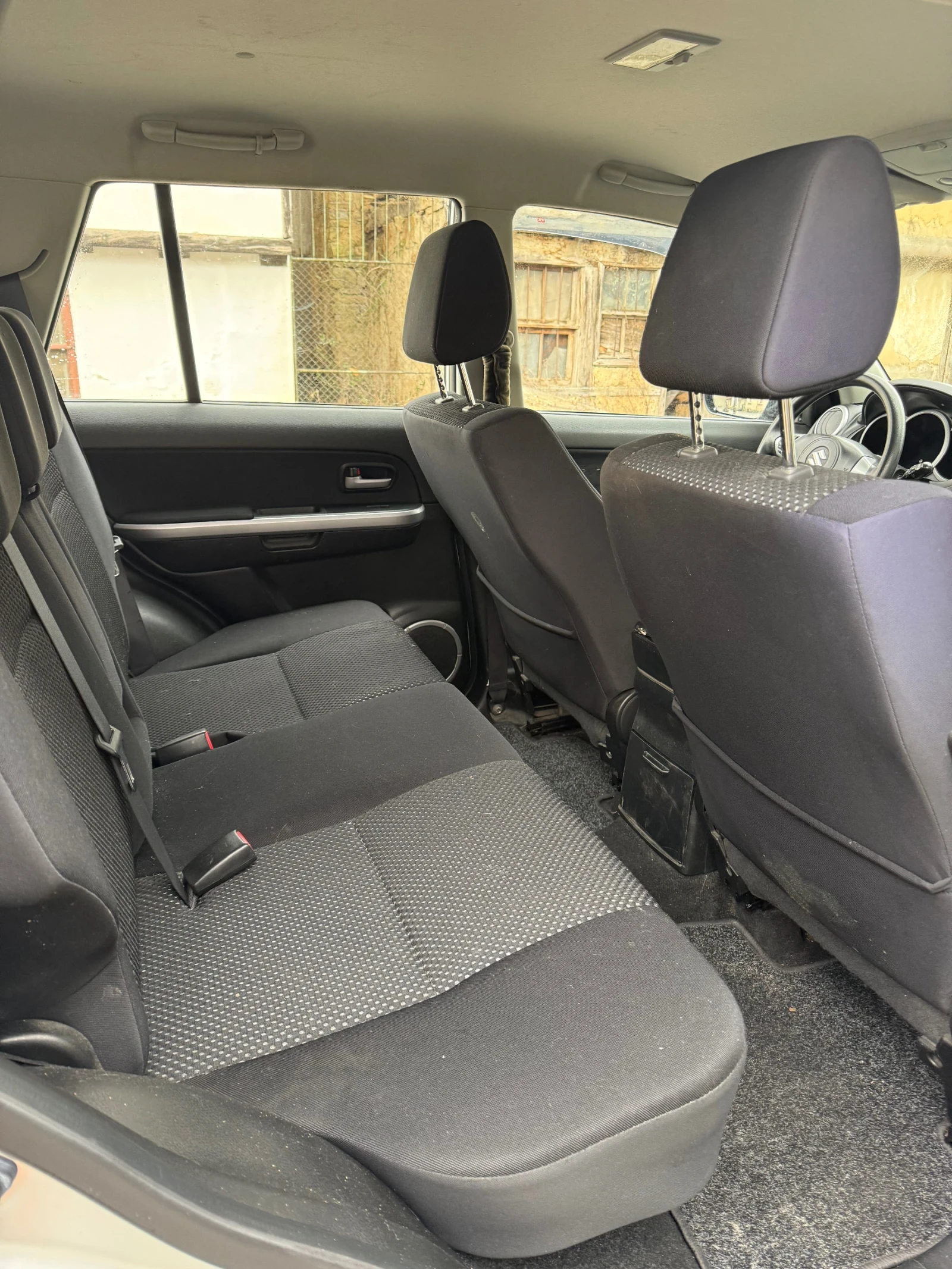 Suzuki Grand vitara, снимка 11 - Автомобили и джипове - 53903037