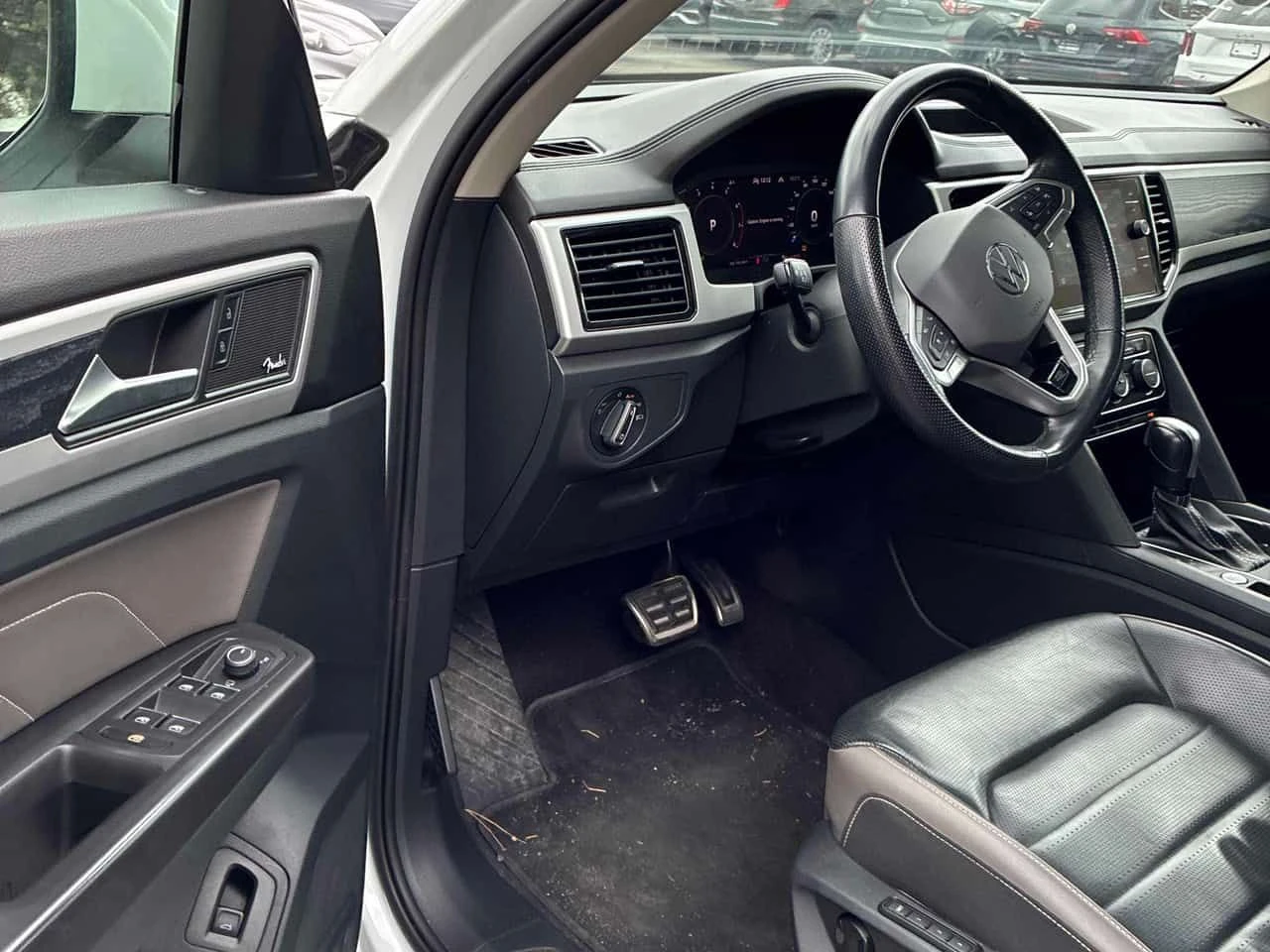 VW Atlas * Execline * CARFAX * ��������� * FENDER * ������� | Mobile.bg � ����������� 5