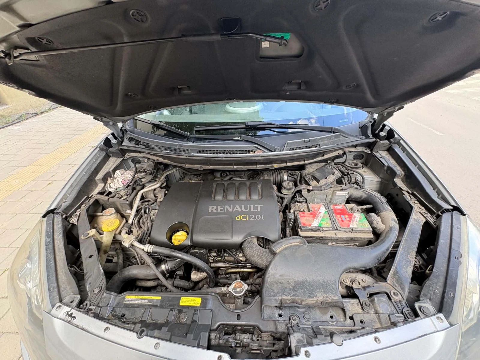 Renault Koleos, снимка 8 - Автомобили и джипове - 54704091