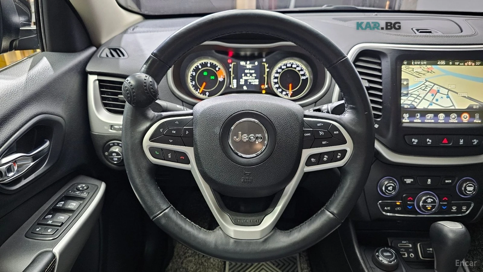 Jeep Cherokee * 2.4* Longitude High* AWD* КОЖА* ПОДГРЕВ* ПАНОРАМ, снимка 13 - Автомобили и джипове - 55134645