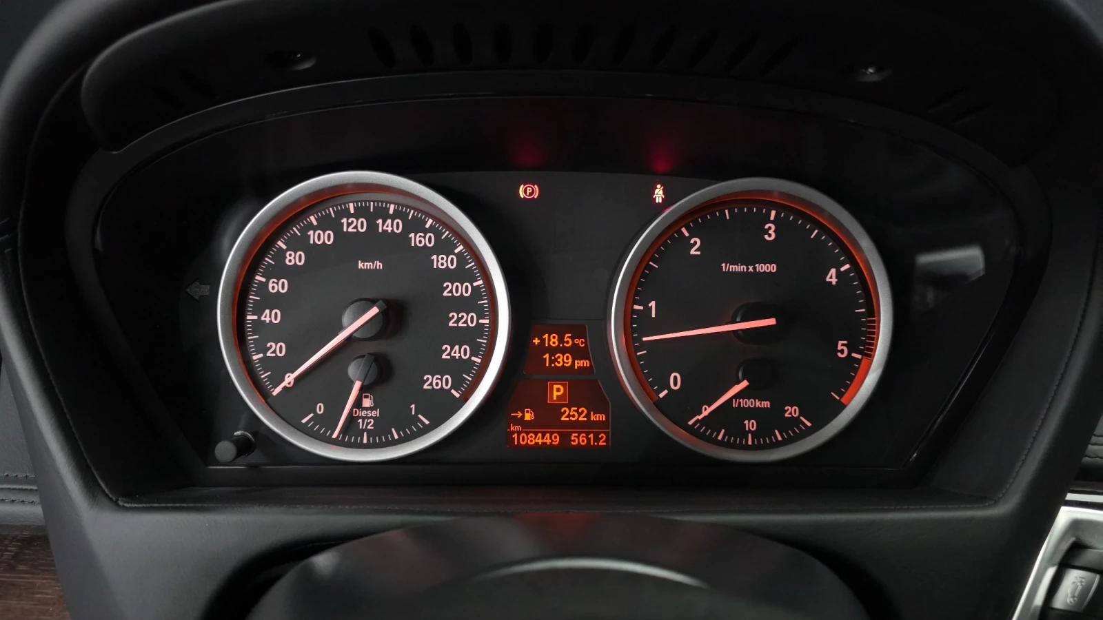 BMW X6 40d* HUD* ЕЛ. БАГАЖНИК* 360* ЛЮК* КРАЙНА ЦЕНА, снимка 8 - Автомобили и джипове - 55496082