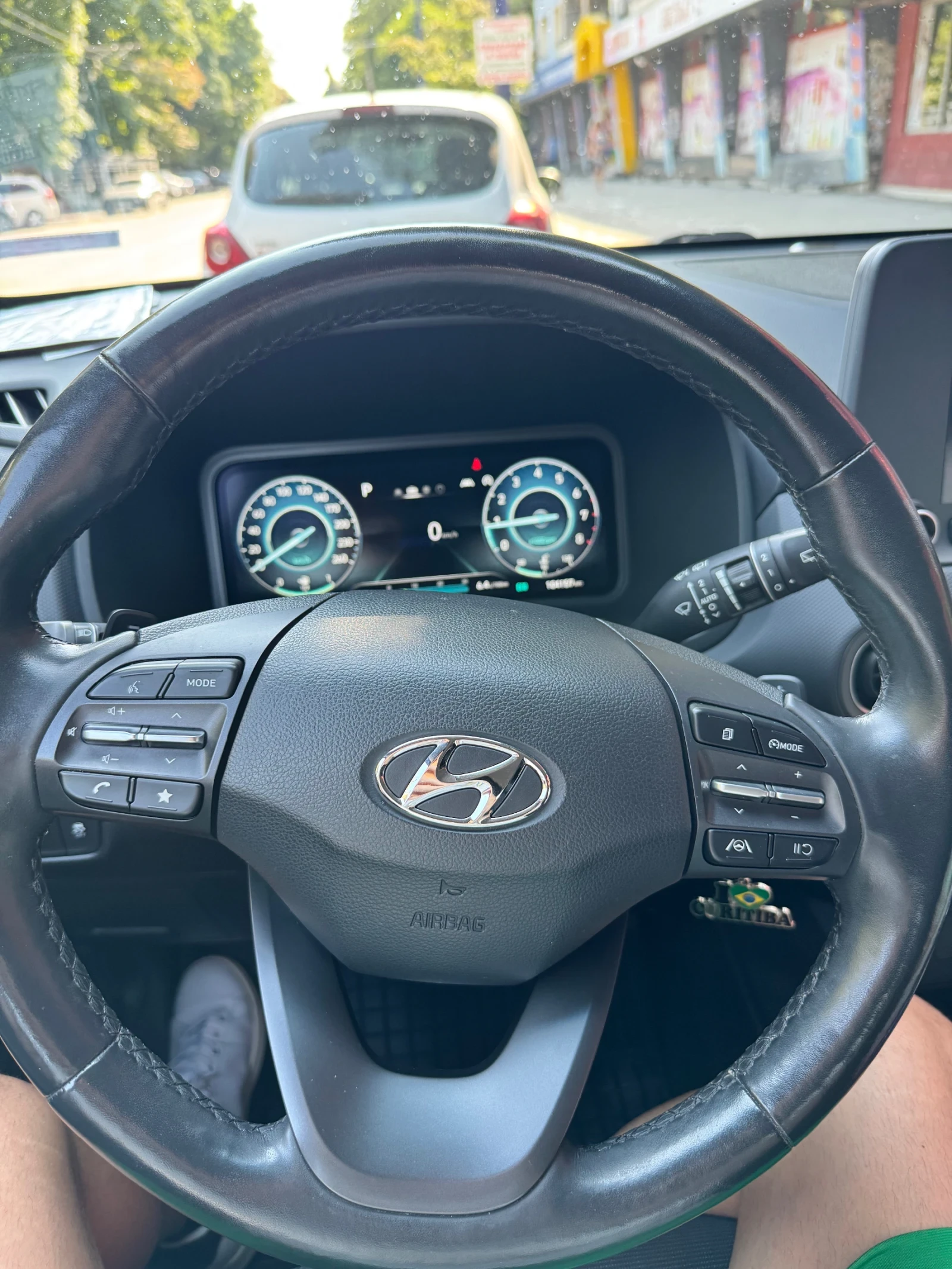 Hyundai Kona 1.6 T-GDI DCT, снимка 12 - Автомобили и джипове - 55563679