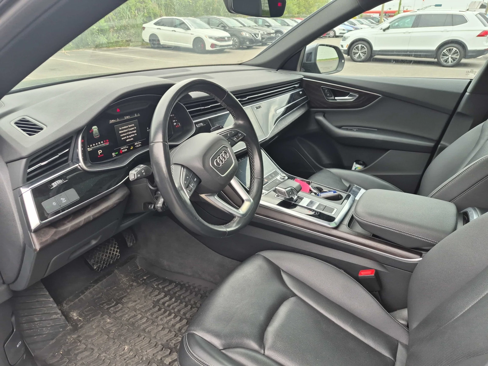 Audi Q8 * Progressiv * CARFAX * ОПЦИЯ ЗА ФИНАНСИРАНЕ, снимка 5 - Автомобили и джипове - 55977784