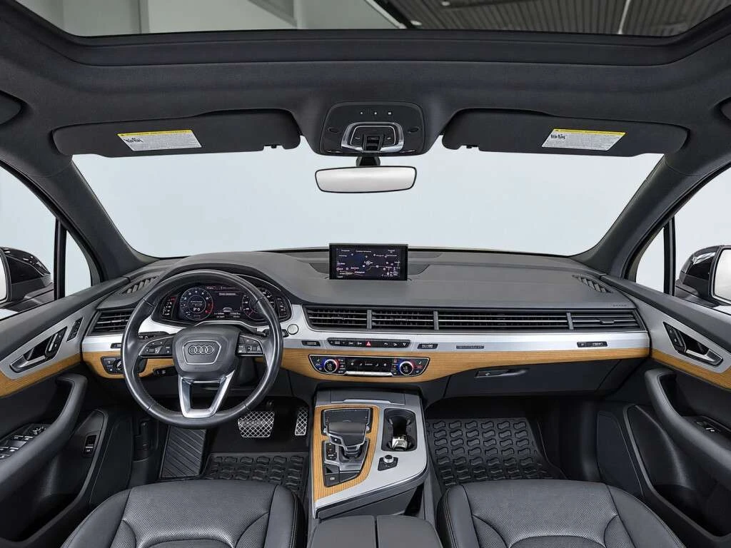 Audi Q7 3.0T / 7 Места / ЦЕНА до БГ, снимка 10 - Автомобили и джипове - 56023434