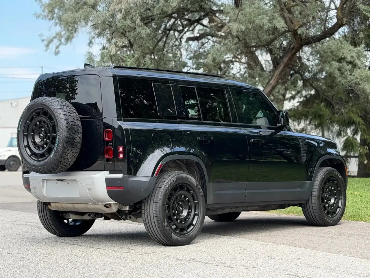 Land Rover Defender 110 P300 S| NO ACCIDENTS All Wheel Drive | Mobile.bg � ����������� 6