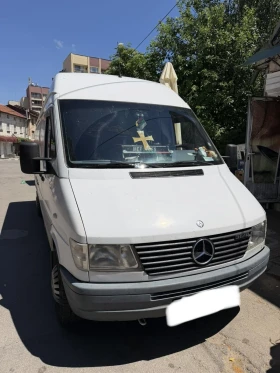 ������ Mercedes-Benz Sprint...