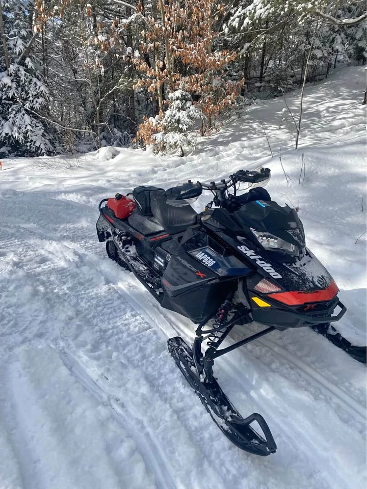 Ski-Doo Summit * CARFAX * БЕЗ ПЪРВОНАЧАЛНА ВНОСКА