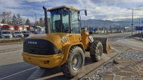 Челен товарач Volvo L 40. 4X4, снимка 3