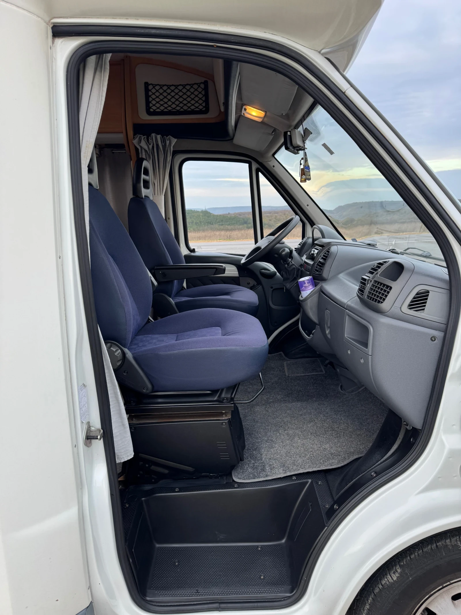  Fiat Challenger  | Mobile.bg   5