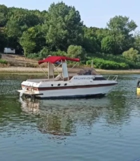 Лодка Собствено производство Cranchi 550 Cabin, снимка 3 - Воден транспорт - 53656677