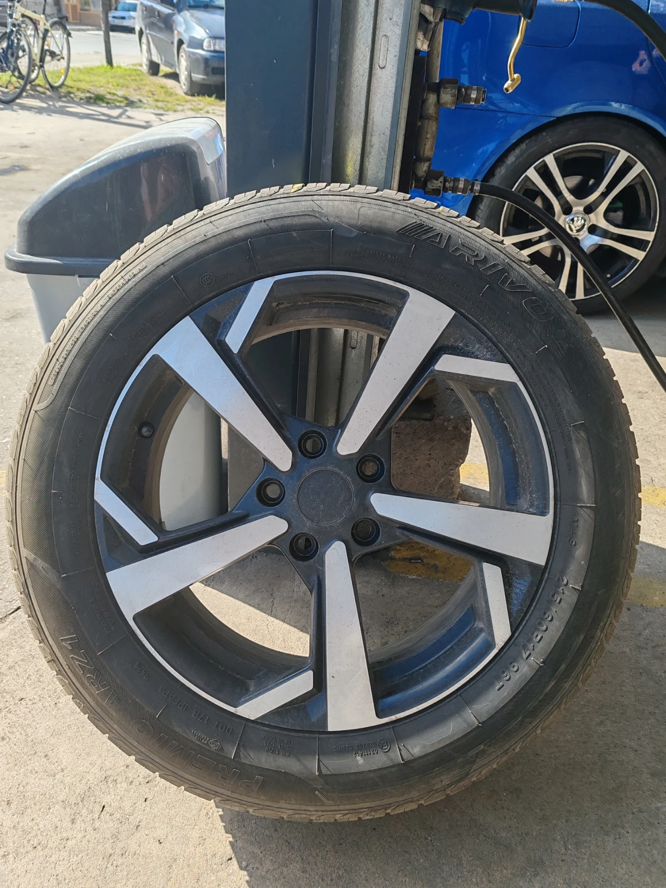 ���� � ������ 215/60R17 �� Nissan Qashqai | Mobile.bg � ����������� 1