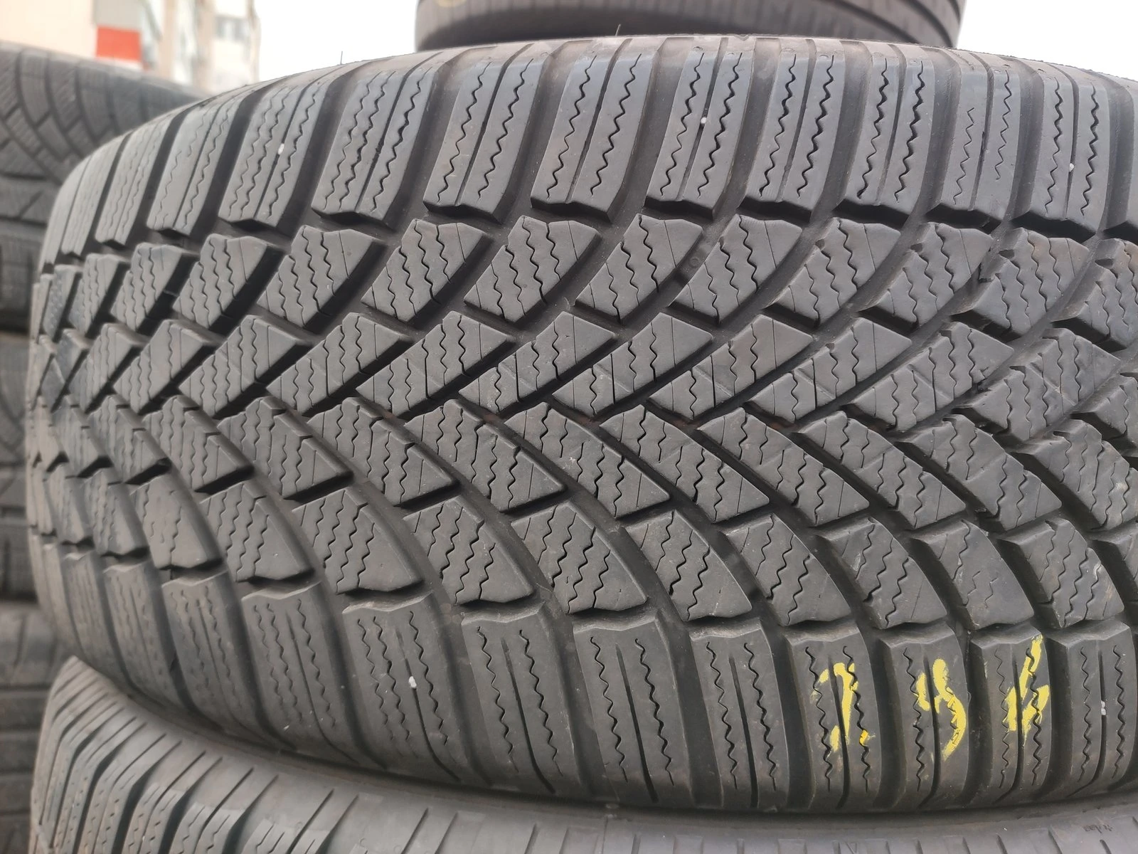 Гуми Зимни 205/55R17