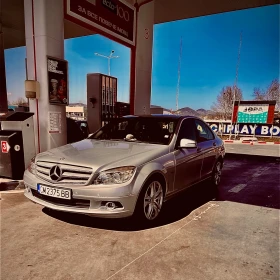 Mercedes-Benz C 200, снимка 10