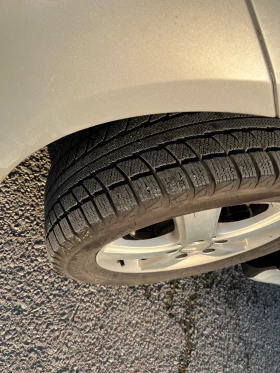 Mercedes-Benz B 200 2.0, снимка 8