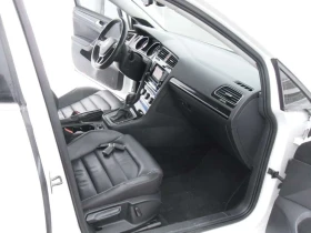 VW Golf * 4dr Auto 2.0 TDI Highline NAVI PANOROOF CAMERA * - 12900 € / 25230.21 лв. - 49450144 10
