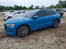 ������ Audi E-Tron