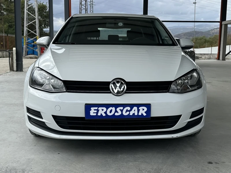 VW Golf 1.6 TDI/BlueMotion/, снимка 1 - Автомобили и джипове - 47471105